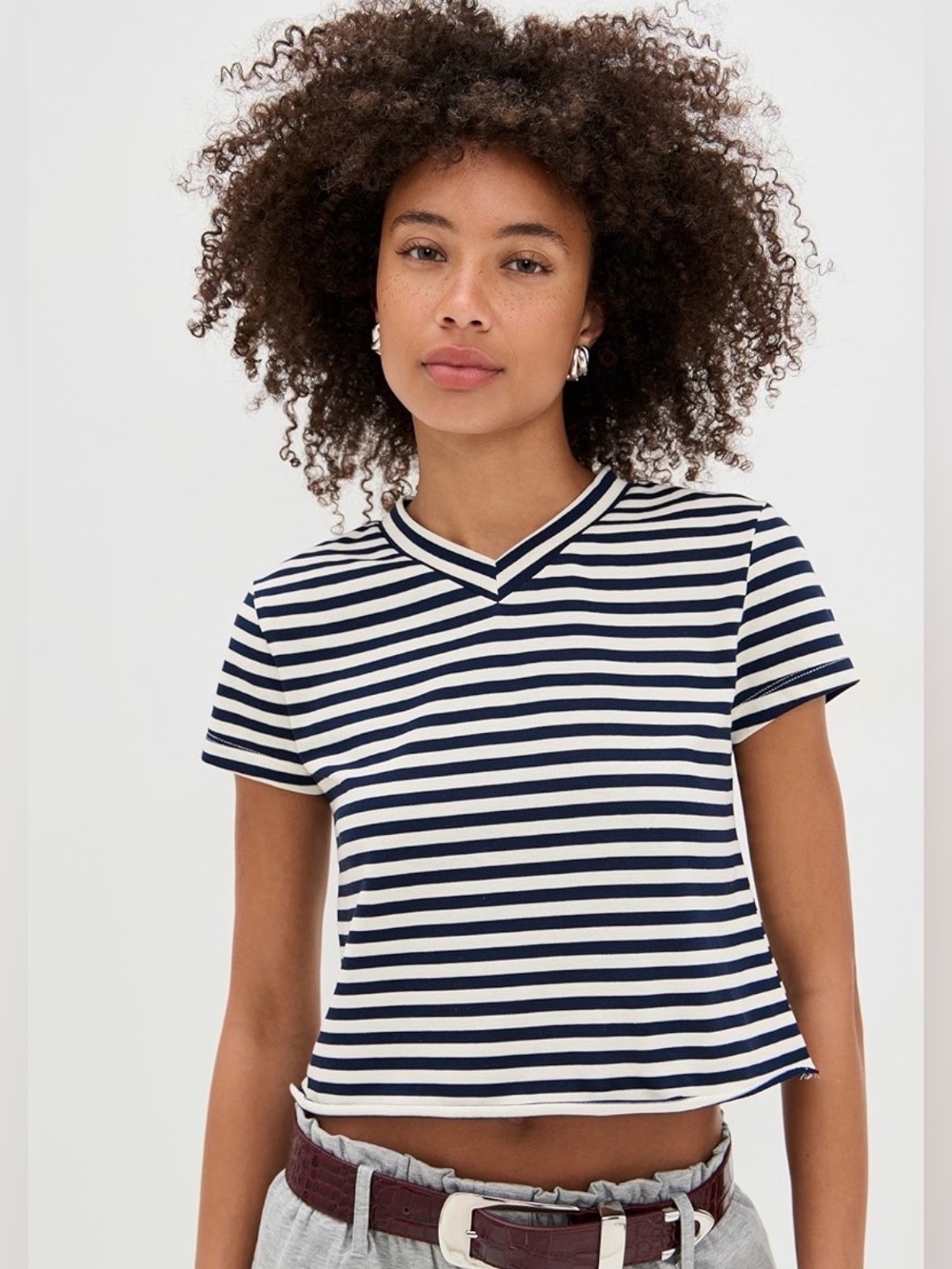 NWT Lioness North Light Tee Navy White Stripe Boxy V Neck Top Medium